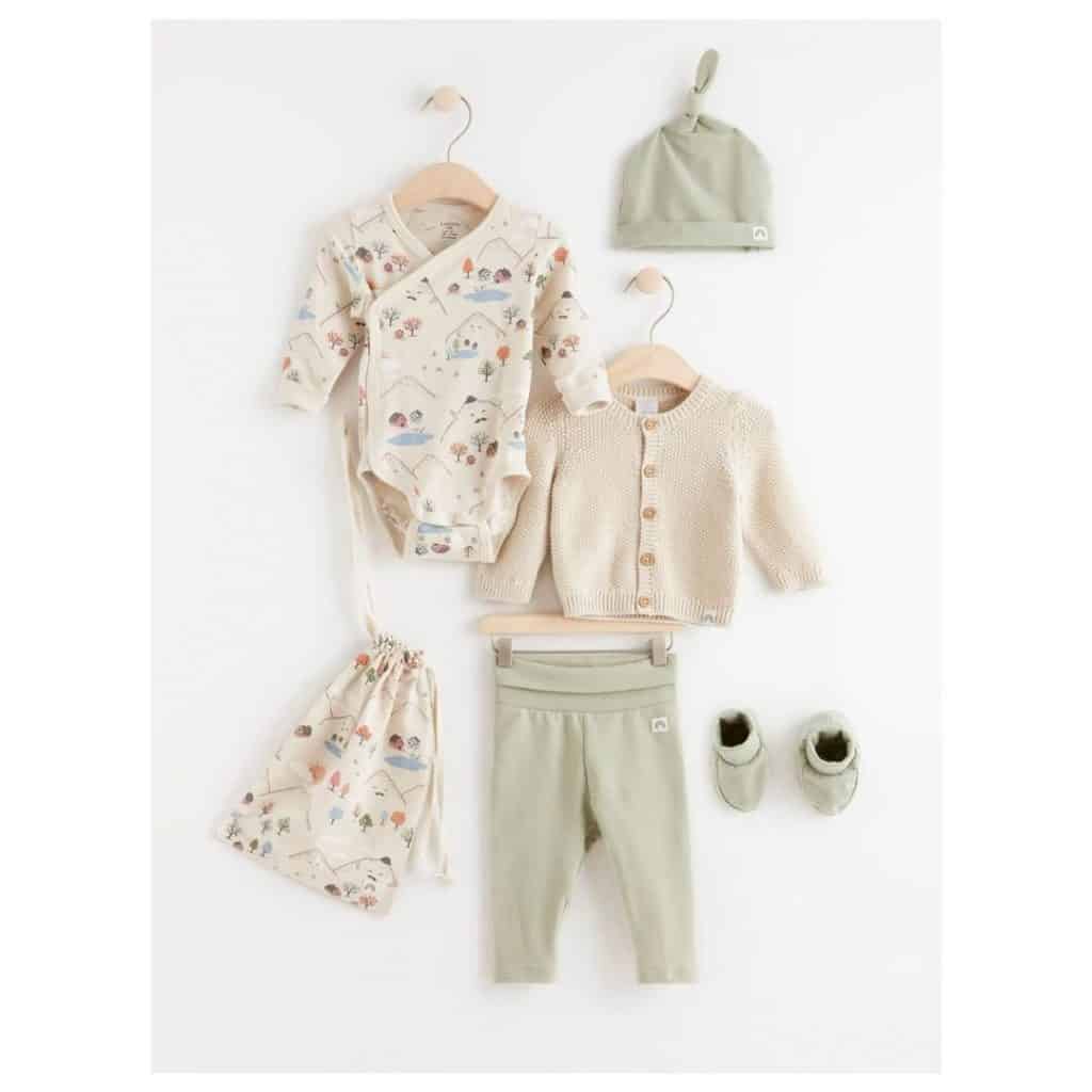 Lindex Startpaket babykläder